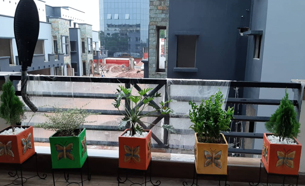 House For Sale at – Airport